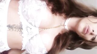 KeylaVanis LiveJasmin cam model in white lingerie