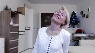 jasmin18v 2024-12-10 1655 webcam live video chat