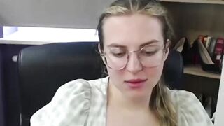 zoeyfancy harmonious vibes calm chat