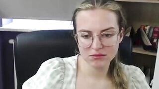 zoeyfancy harmonious vibes calm chat