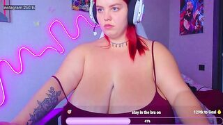 courteous_raspberrrry 2024-08-29 1215 BBW live webcam show video 2