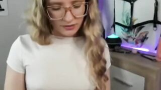 nancystar webcam video - cinnamon warmth comforts all