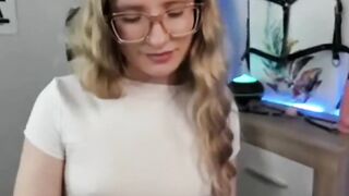 nancystar webcam video - cinnamon warmth comforts all