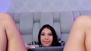 karolrojas webcam video - glowing webcam model
