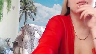 soaring-love webcam video - gorgeous performer sparkles online