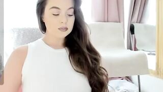 alexispixie perfection webcam model