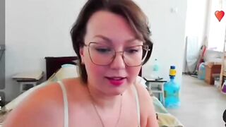 essalotty sultry temptress teases mercilessly