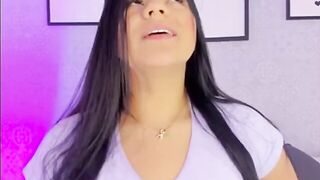 natashaharpper possessive grip tightens