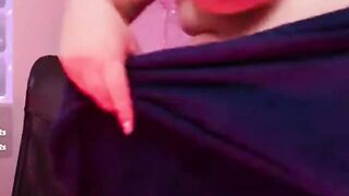 rubyhot277 silver-tongued model persuades easily