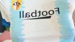 riskyteassse blissful webcam model
