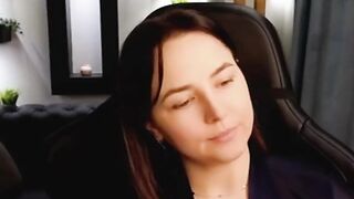 miramermayd tantalizing webcam model
