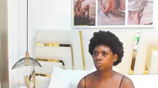 huddahmonroe exquisite model charms instantly