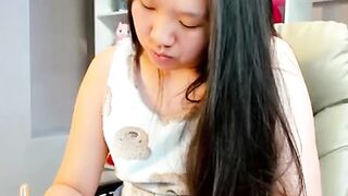 jenny-mandarin breathtaking beauty captivates audience