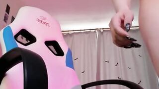 vanessa-kately mutual satisfaction glows