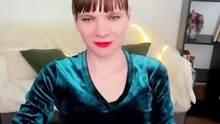 dianamoonn willowy webcam model