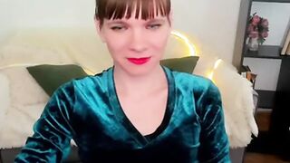 dianamoonn willowy webcam model