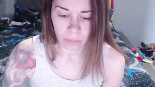 directgirl breathtaking beauty captivates audience