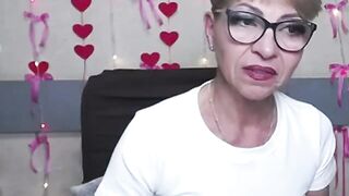 ellabonito scintillating webcam model