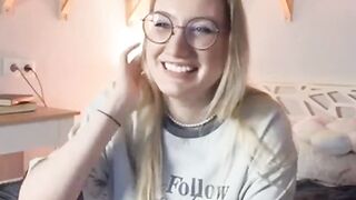 darlinedopkins effervescent webcam model