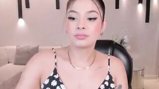 alyssadean ravishing webcam model