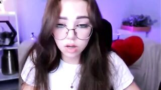 sarah-fire dreamy webcam model