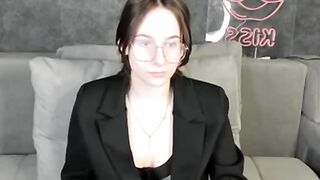 miila-dasss submissive glances plead