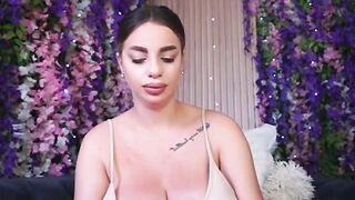 CassieLopez ravishing webcam model