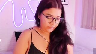 miissmegan teasing tempo builds