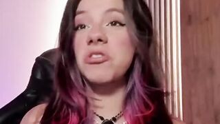 lydhia97- caramel charm melts resistance