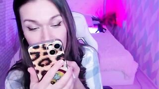 reginafoxxy- lustful love cam girl