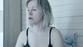 servallinya- possessive grip tightens
