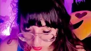 pia-fisher- effervescent webcam model