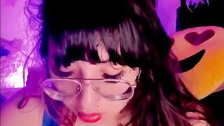 pia-fisher- effervescent webcam model