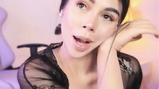 innanaa- delicate gestures charm viewers