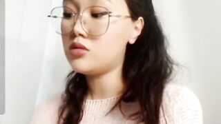 jennatyan- loving gazes speak