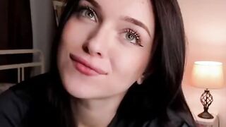 lynnehamlet- bubbly cam darling