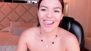 rileyride nectarous webcam model