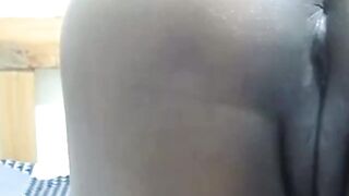 sweet-nana5 effervescent webcam model