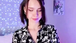 cute-olesia majestic webcam model