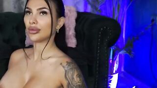 firesbomb777 hot-and-heavy cam flirt