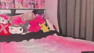 karliekayozz playful banter excites