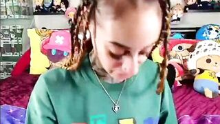 starryari69 inviting webcam model