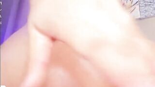 andrea024 incandescent webcam model