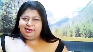 indianhoney69 captivating beauty entrances viewers