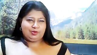 indianhoney69 captivating beauty entrances viewers