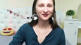 michelleegust mouthwatering webcam model