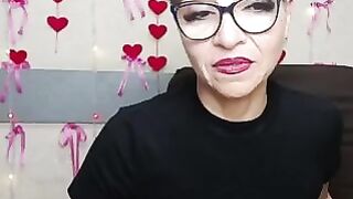 ellabonito youthful webcam model