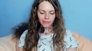 lornaeddy hungering cam muse