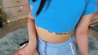 freyaray alluring webcam model