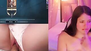 triannab flirty online model
